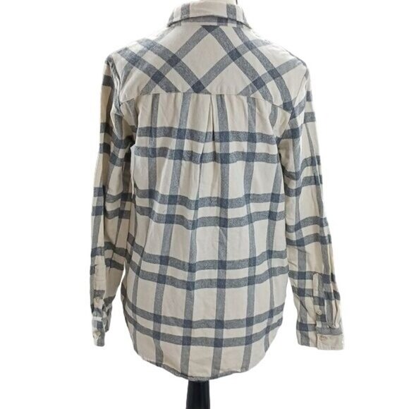Altar'd State Plaid Flannel Shirt Button Down Gray Cream Womens Size Small - Picture 4 of 6